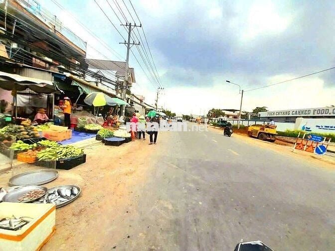 Hàng Vip, 167m2 đất thổ mặt tiền kinh doanh chỉ 1.99 tỷ