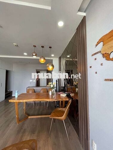 Cần chuyển nhượng nhà đẹp 3PN Galaxy 9 Q4
Nhà 3 mặt view sông Bitexco