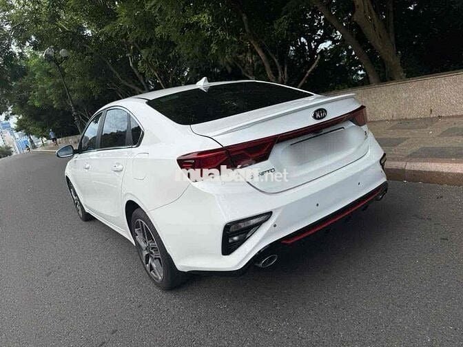 Kia Cerato 2019 2.0 AT Premium - 72000 km
