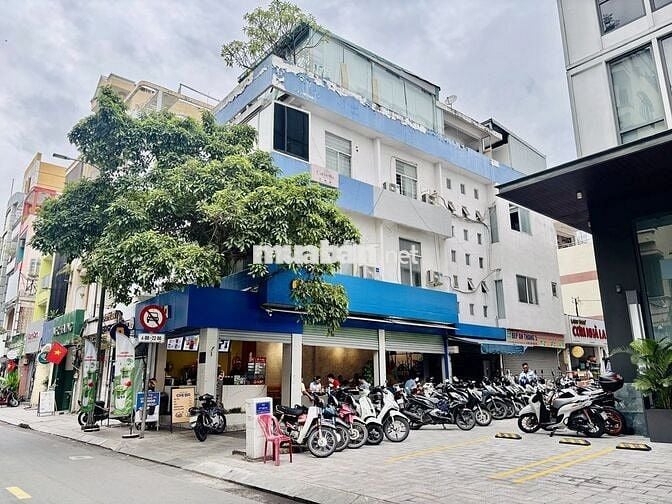 DT 8x20m, GIÁ THUÊ RẺ 50Triệu - Nhà Mặt tiền Nguyễn Văn Thủ, Quận 1