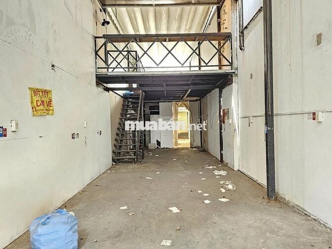 DT 8x20m, GIÁ THUÊ RẺ 50Triệu - Nhà Mặt tiền Nguyễn Văn Thủ, Quận 1