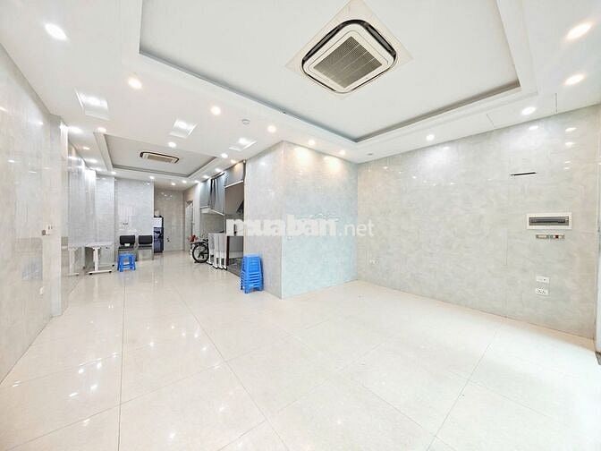 Cho thuê nhà 90 Nguyễn Tuân 70m2 3T chỉ 35tr yên tĩnh sẵn nội thất