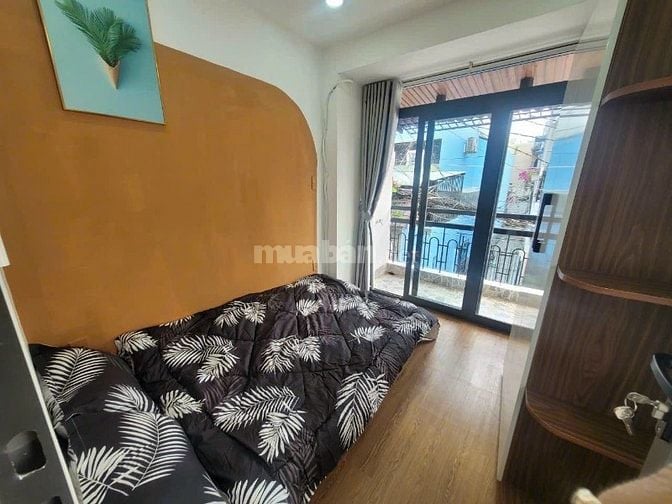 3 tỷ hẽm xh thông - sát mặt tiền - gấp bán.