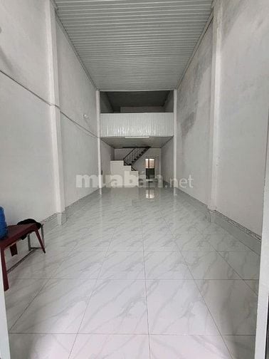Cho Thuê Nhà cấp 4 Nguyên Căn, có gác lửng