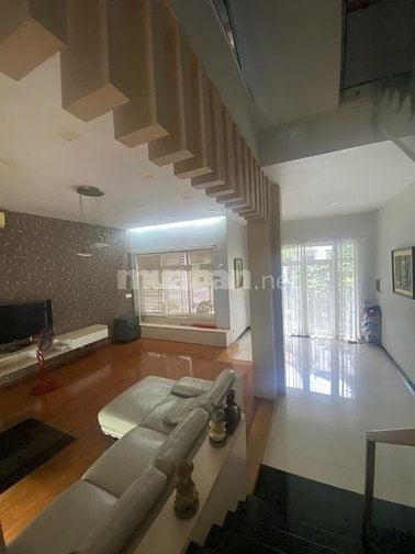 BÁN NHÀ PHỐ KDC HIM LAM P TÂN HƯNG DT:7,5X20M GIÁ BÁN 28 TỶ VỊ TRÍ ĐẸP