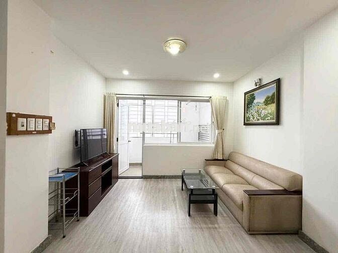 CĂN HỘ 2 PHÒNG NGỦ TRUNG TÂM QUẬN 1  FULL NỘI THẤT CAO CẤP