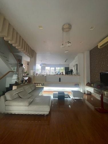 BÁN NHÀ PHỐ KDC HIM LAM P TÂN HƯNG DT:7,5X20M GIÁ BÁN 28 TỶ VỊ TRÍ ĐẸP