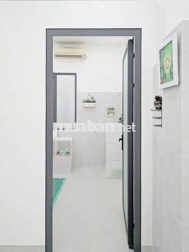 Chính chủ cho thuê nhà Nhiêu Tứ 2PN