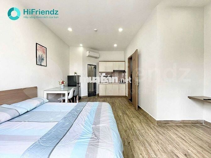 STUDIO FULL NỘI THẤT, CỬA SỔ TRỜI, NHÀ MẶT TIỀN GẦN NGÃ TƯ HÀNG XANH