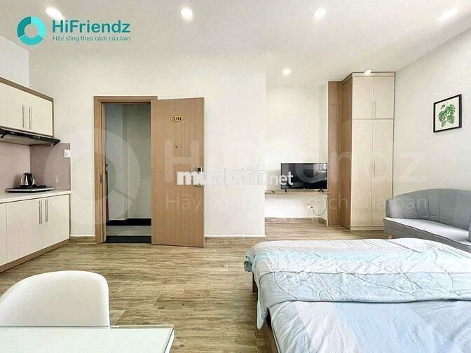 STUDIO FULL NỘI THẤT, CỬA SỔ TRỜI, NHÀ MẶT TIỀN GẦN NGÃ TƯ HÀNG XANH