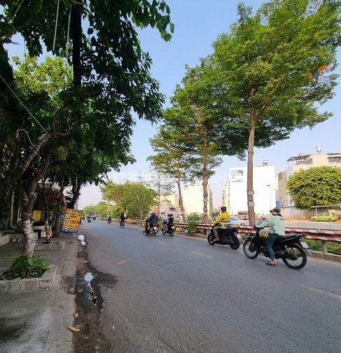 Bán nhà Mặt tiền kinh doanh 4x20m