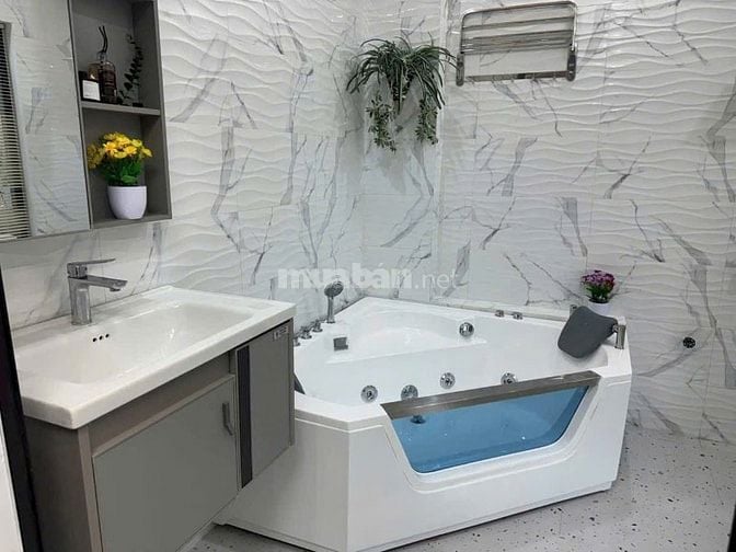 CHỈ 7.5 TỶ SỞ HỮU NHÀ TRUNG TÂM QUẬN 3 Đ.TRƯƠNG ĐỊNH CHO THUÊ TỐT SHR