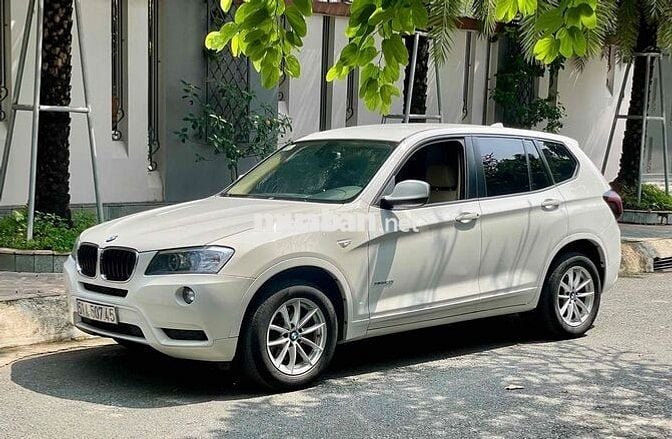 BMW X3 2012 xDrive20i - 72000 mile