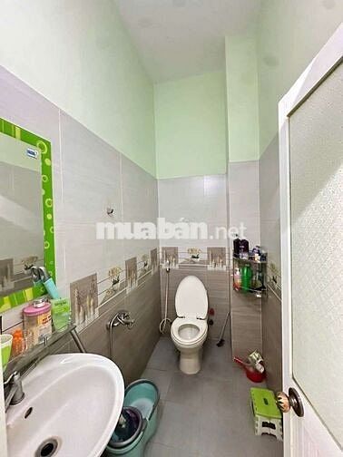 Bán nhà sổ Hồng riêng đường số 10