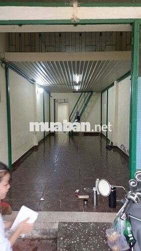 Nhà 52m Hậu Giang, Tân Bình, gần sân bay TSN