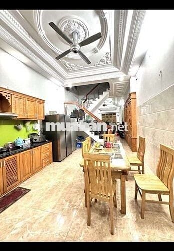 Bán nhà mới 4 tầng, 80m2, Mặt Tiền đường 621 Nguyễn Ảnh Thủ, Quận 12.