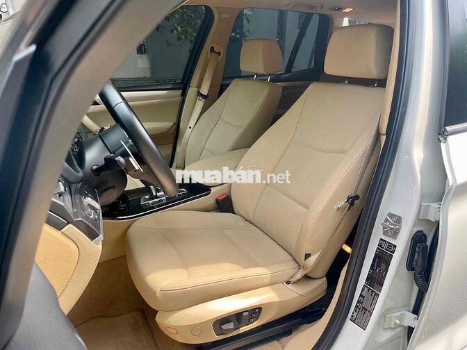 BMW X3 2012 xDrive20i - 72000 mile