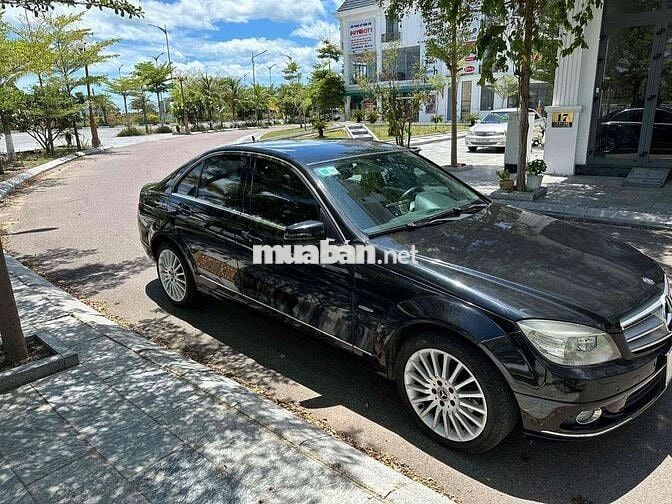 Mercedes Benz C Class 2010 C250 CGI - 100000 km