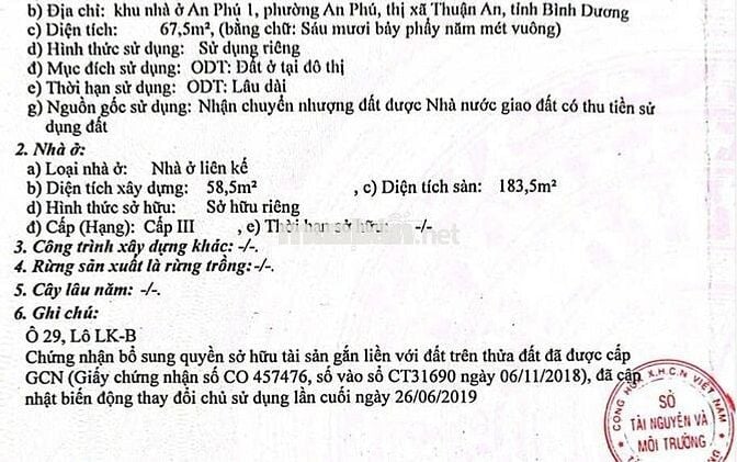 Nhà phố 3 tầng, 4 phòng ngủ, đối diện công viên