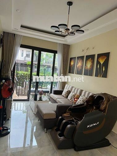Bán nhà phố vườn trục 16m full nội thất vào ở ngay