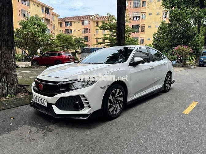 Honda Civic 2019 bản E siêu nét