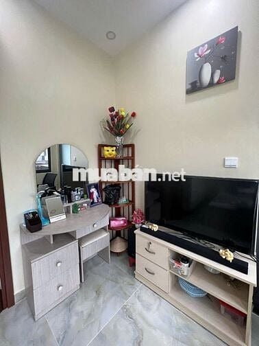 Bán nhà phố vườn trục 16m full nội thất vào ở ngay