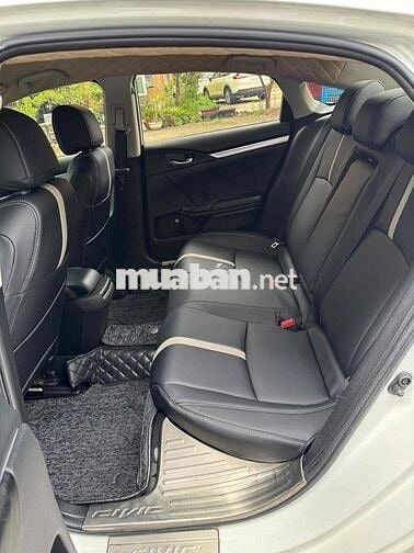 Honda Civic 2019 bản E siêu nét