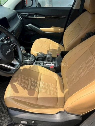 Kia Seltos 2024 1.5T GT Line Đặc Biệt Odo 5.000km