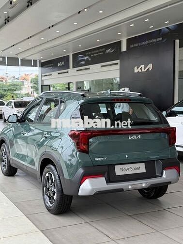Kia Sonet 2025 Deluxe 1.5 AT