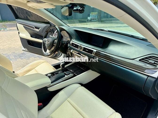 LEXUS GS300