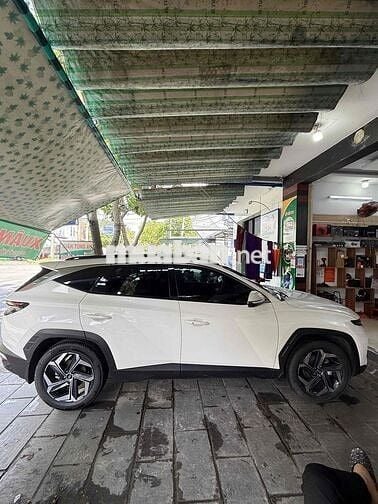 Hyundai Tucson 2023 2.0 AT Đặc biệt - 47000 km