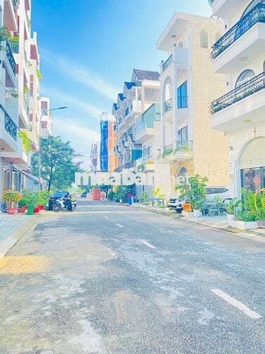 BÁN NHÀ KHU CAO CẤP LÊ THỊ RIÊNG QUẬN 12-4 TẦNG DTSD 250M2 ĐƯỜNG 12M