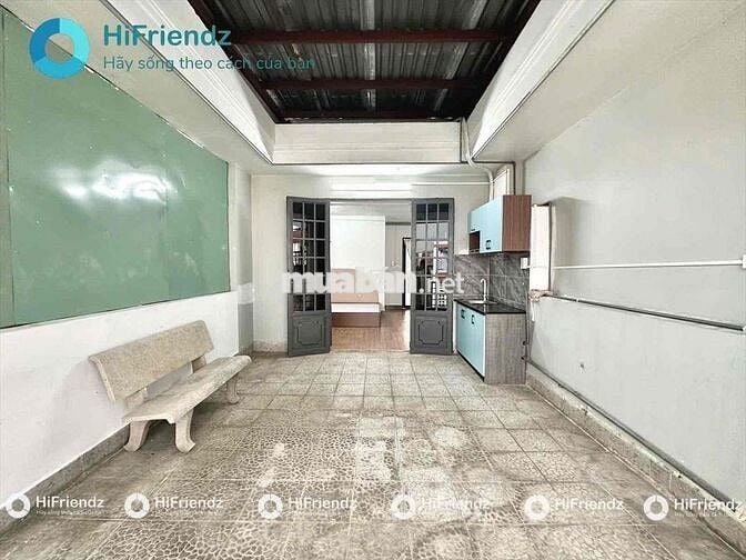 CHO THUÊ PHÒNG BAN CÔNG RỘNG 40m2 THOÁNG MÁT SẠCH SẼ CHO ANH CHỊ EM