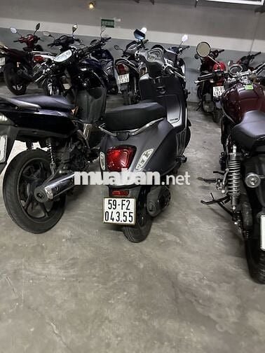 Xe máy Piaggio Vespa Sprint S 125 Xám Lambo 2018