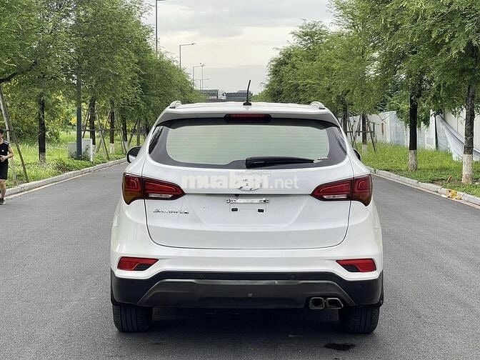 Hyundai SantaFe 2019 tiêu chuẩn 2.4L - 54,000 km.
