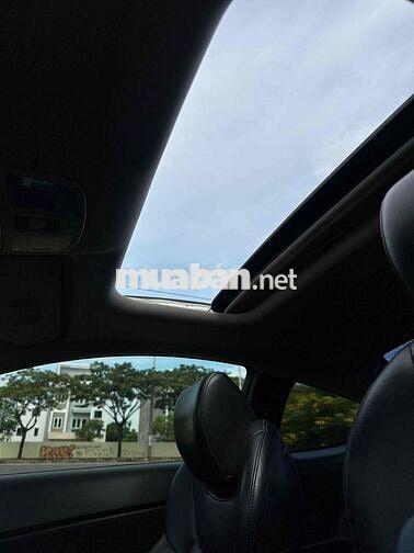Hyundai Genesis 2009 - 115000 km