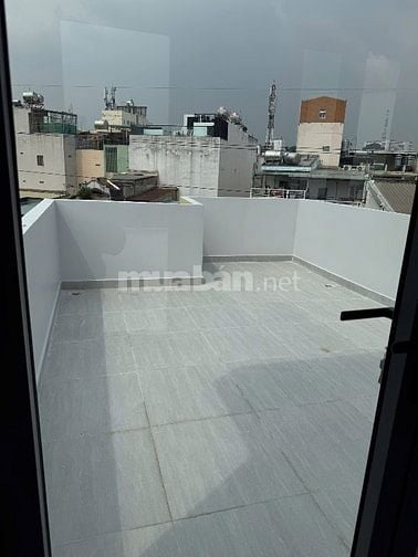 Nhà mặt tiền thụt 377B Nguyễn Kiệm Phú Nhuận