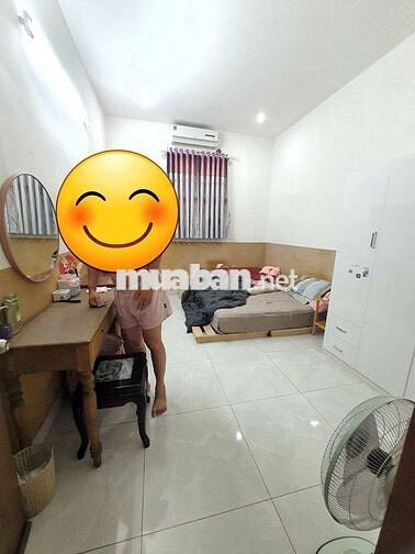 cho thuê nhà nguyên căn 125m² p.Trường Thọ, 2pn, mặt tiền đẹp giá tốt