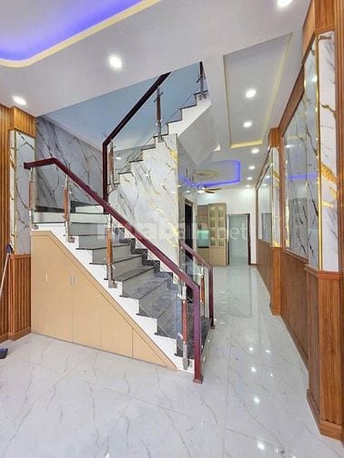 BÁN NHÀ CHÍNH CHỦ GẦN LÀNG ĐẠI HỌC QUỐC GIA TP HCM