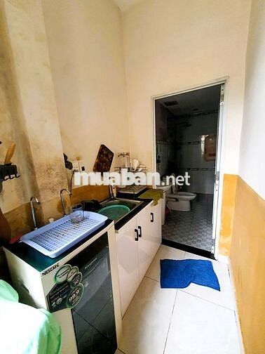 cho thuê nhà nguyên căn 125m² p.Trường Thọ, 2pn, mặt tiền đẹp giá tốt