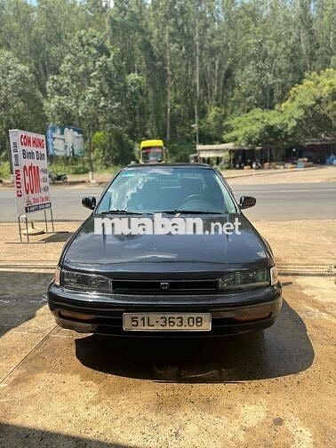Honda Accord 1992 2.0 MT - 99999 km