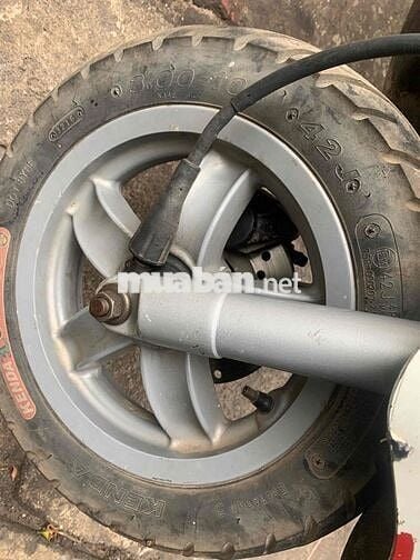 mình cần bán xe zip xe đang đi lại bt giá 2tr800