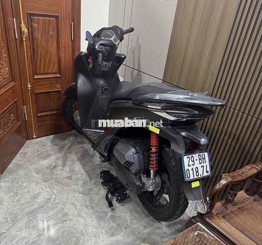 Xe máy SH 160i ABS