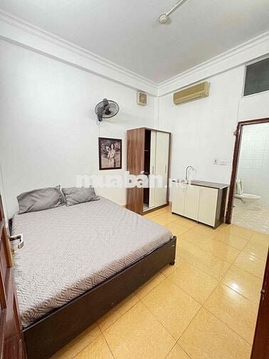 Chính Chủ cho thuê nhà 80 Nguyễn đình Hoàn