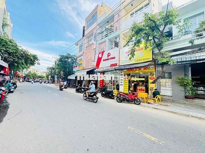 Nhà hai tầng đường Phan Thanh sát trường Đại Học Duy Tân