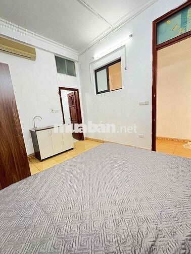 Chính Chủ cho thuê nhà 80 Nguyễn đình Hoàn