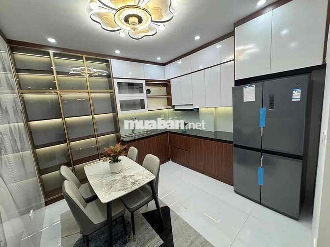 Bán cc siêu hiếm-Nam Từ Liêm- Chỉ 60triệu/m2-122m2-3 ngủ đều có cửa