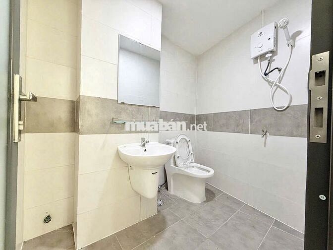 CHO THUÊ 1PN 35M2 CỬA SỔ QUỐC LỘ 13 BÌNH THẠNH KẾ GÒ VẤP GẦN VLU, UTH