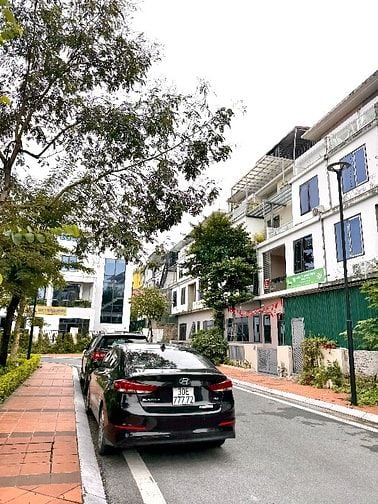 Giảm 4 tỷ giá bán đất có Biệt thự KDT Đặng Xá 200m2 mt 9m 2x tỷ