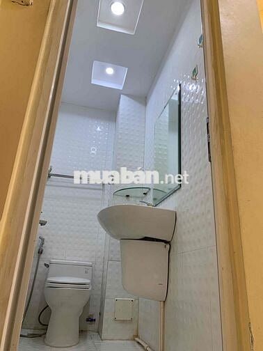 Cho Thuê Mặt Bằng KD 80m2 1 Trệt 1 Lầu.Cạnh Trường THPT Võ Văn Kiệt Q8